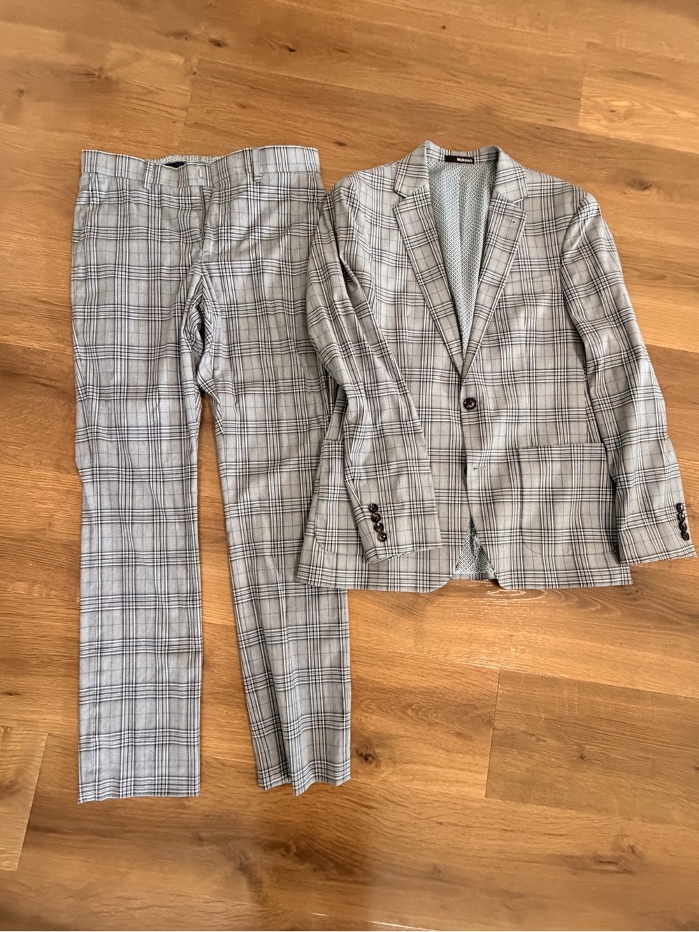Murano Men's Gray Plaid Two-Piece Suit Blazer & Pants